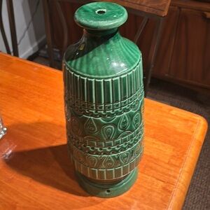 Beautiful Scheurich base lamp great condition, no chips